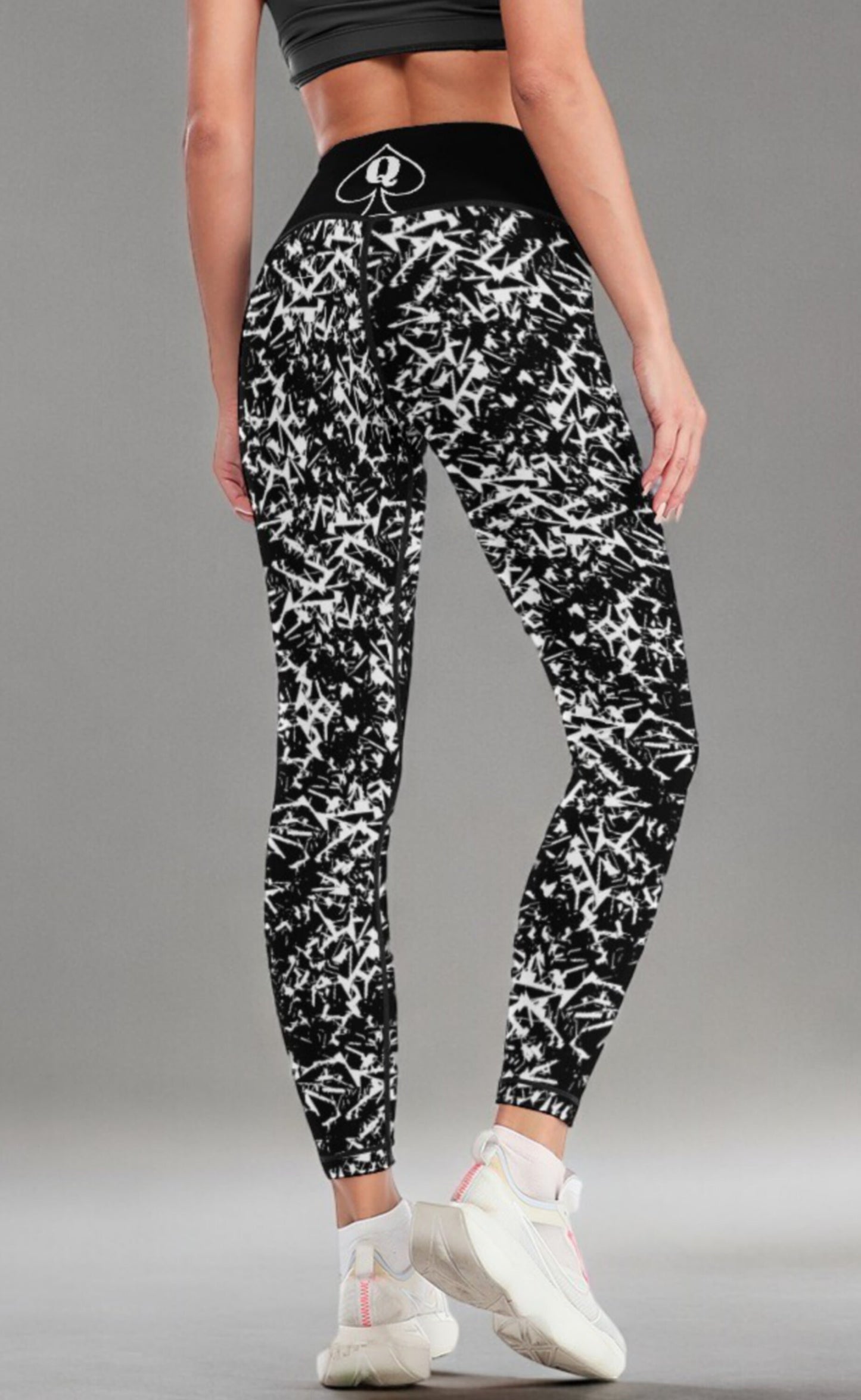 QUEEN of SPADES Leggings - Bold and Stylish Design for Confident Women - Perfect for Yoga, Gym, and Casual Wear