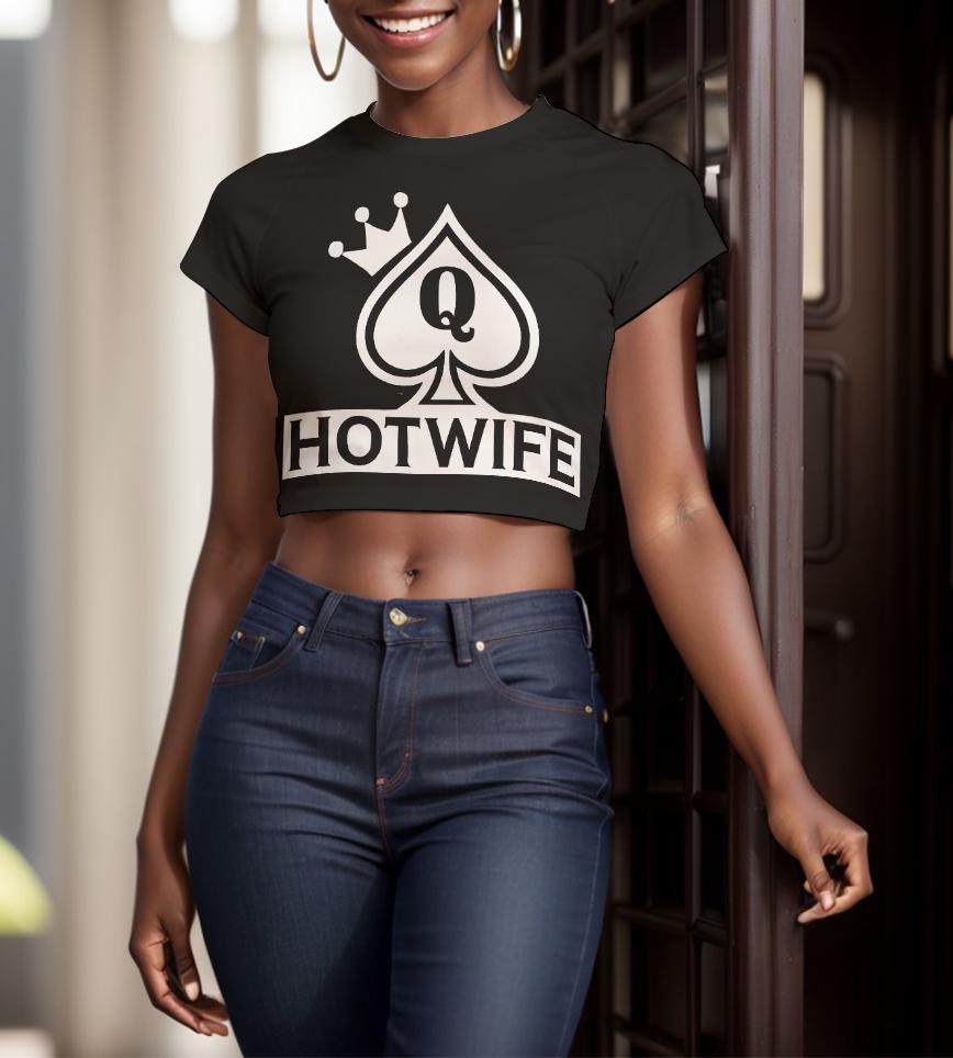 Queen of Spade Hotwife Crop-Tank Top - Sexy Hotwife Queen Spade Emblem, Flirty and Bold Design, Perfect for Spicy Date Nights & Parties