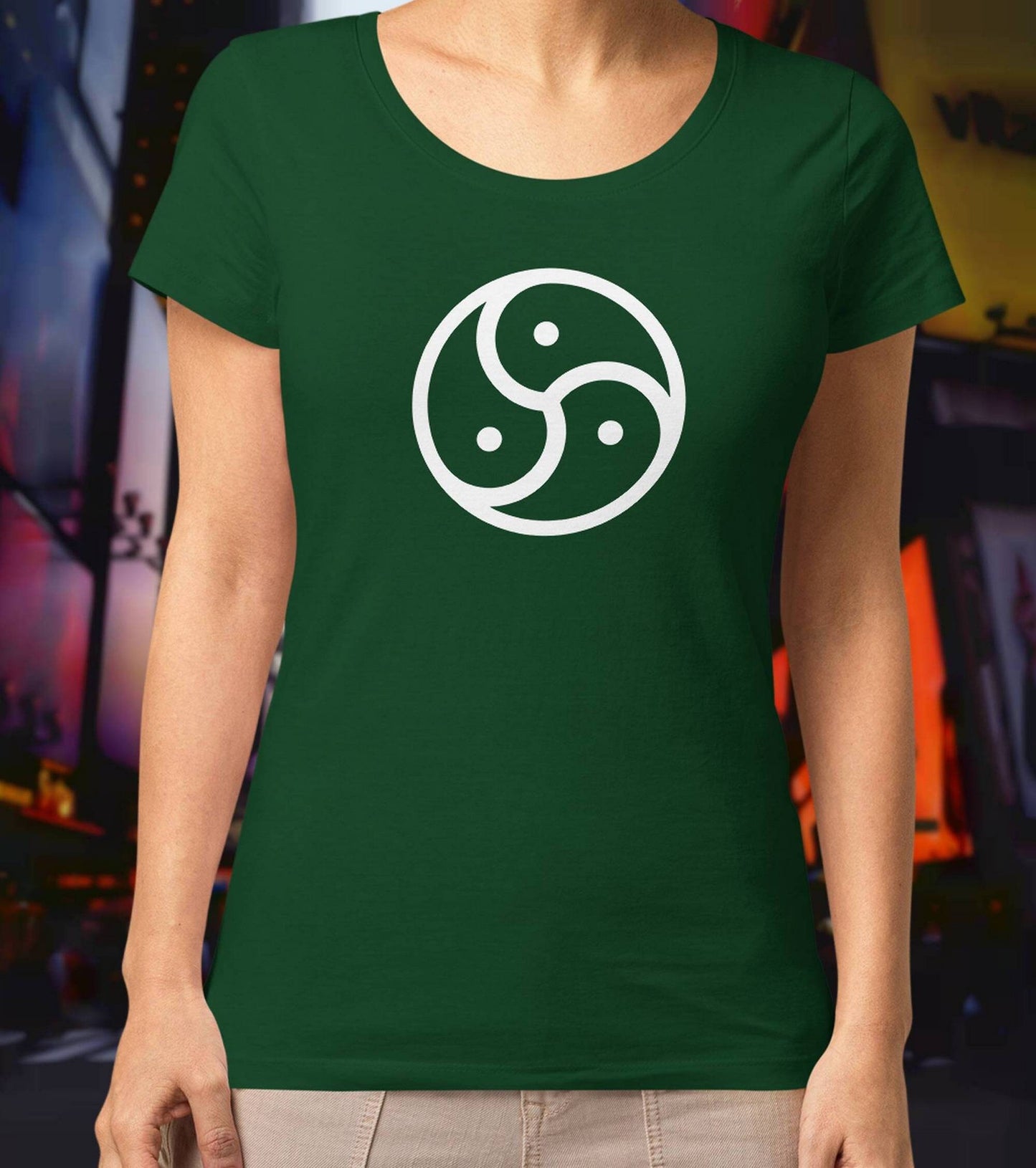 T-shirt BDSM, tshirt hotwife, QOS T shirt, Hotwife Clothing , Slut Swinger, Naughty Clothing, Slut Swinger , Nympho